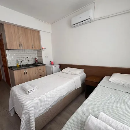 Elitas Aparthotel 3*